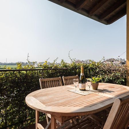 Gardappartamenti - Cascinale With Terrace Desenzano del Garda Exterior photo