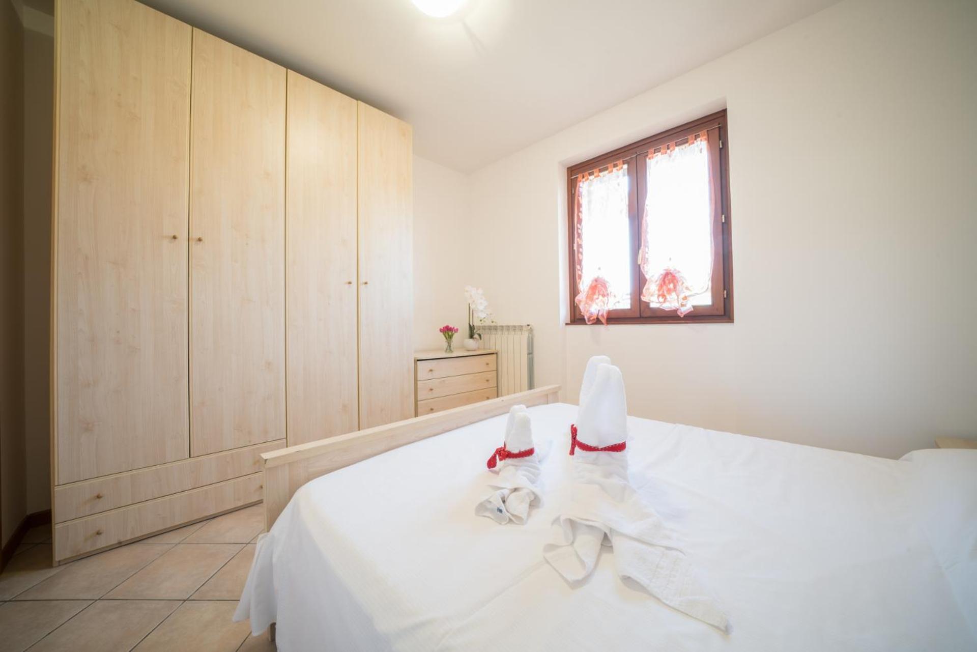 Gardappartamenti - Cascinale With Terrace Desenzano del Garda Exterior photo